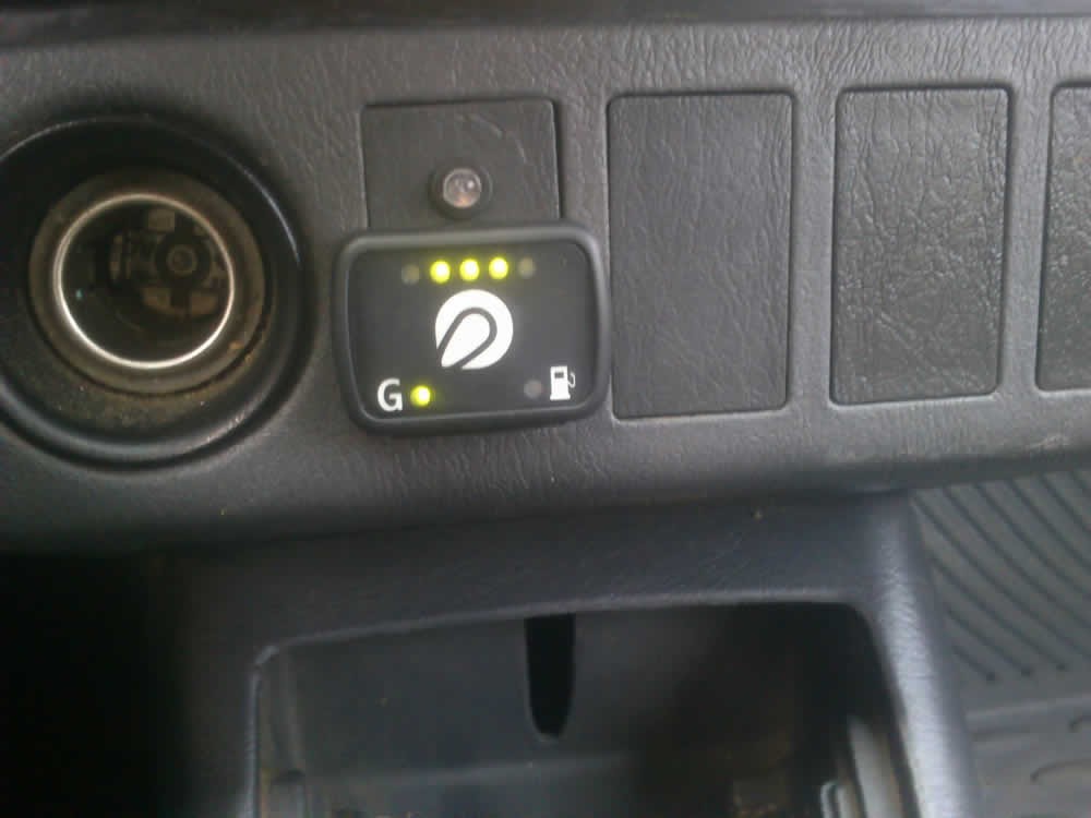 Ygraeriokinhsh-TOYOTA-RAV4 (4)